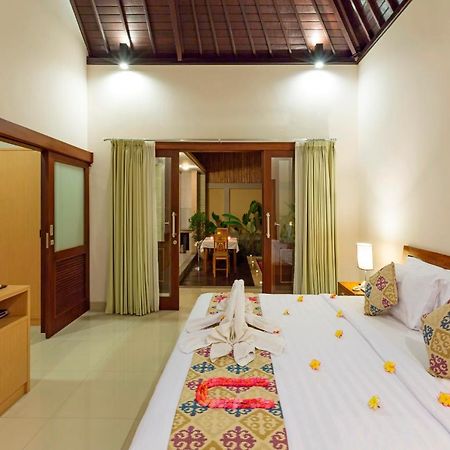 Kubal Villa And Living Seminyak Canggu Esterno foto