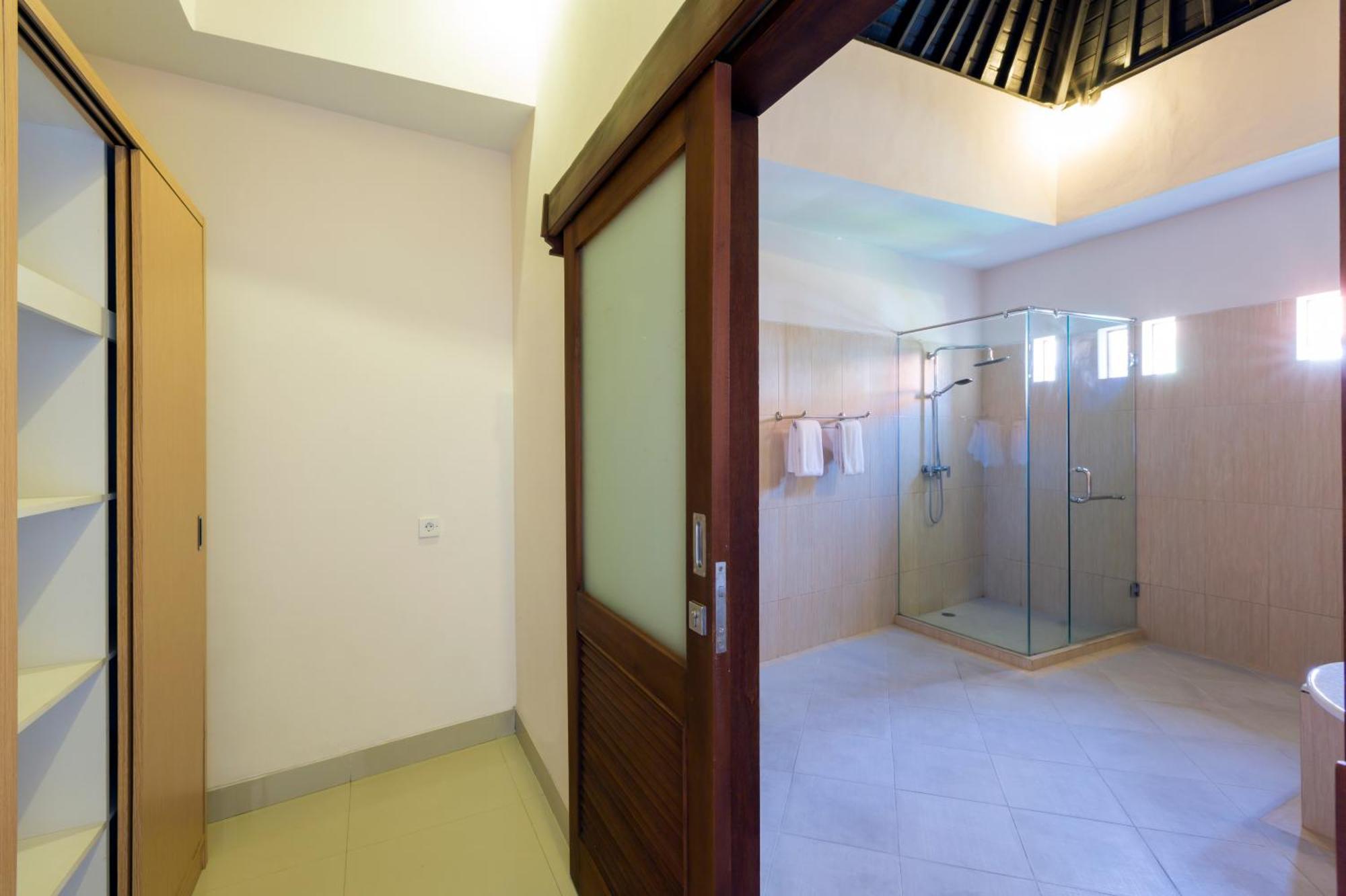 Kubal Villa And Living Seminyak Canggu Esterno foto