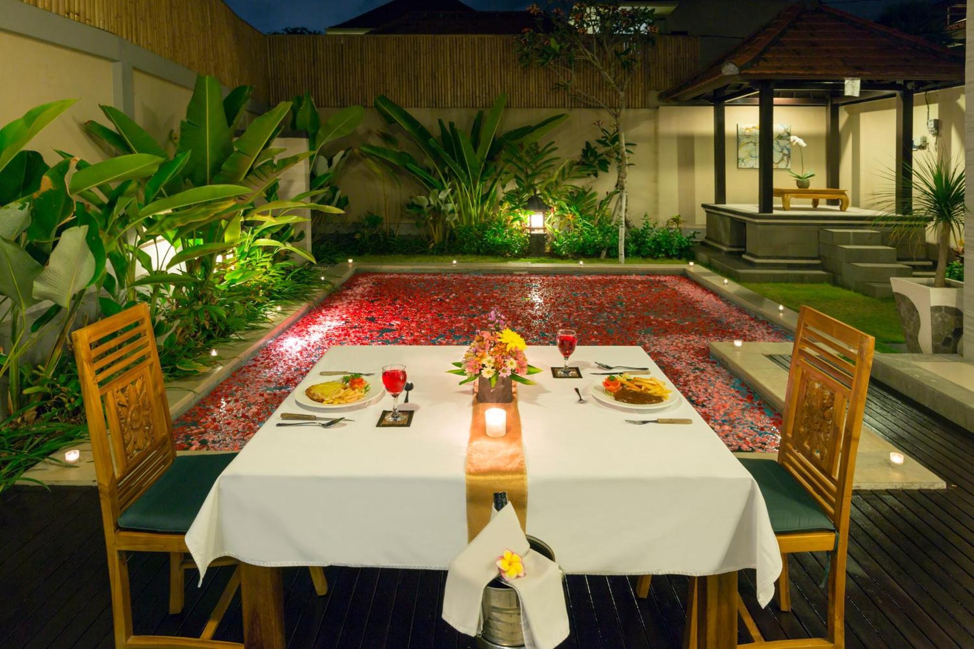 Kubal Villa And Living Seminyak Canggu Esterno foto